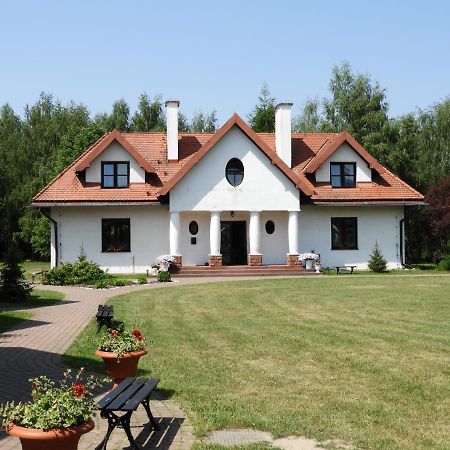 Dom Nasutow Villa Niemce Exteriör bild