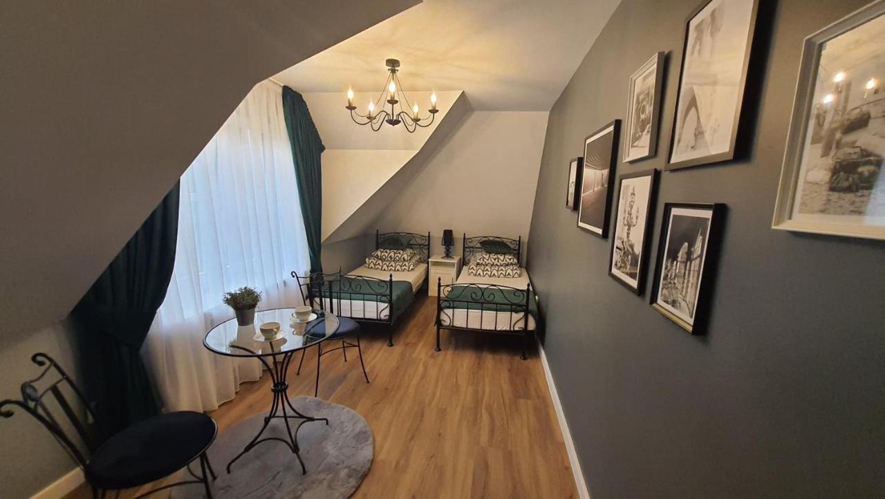 Dom Nasutow Villa Niemce Exteriör bild