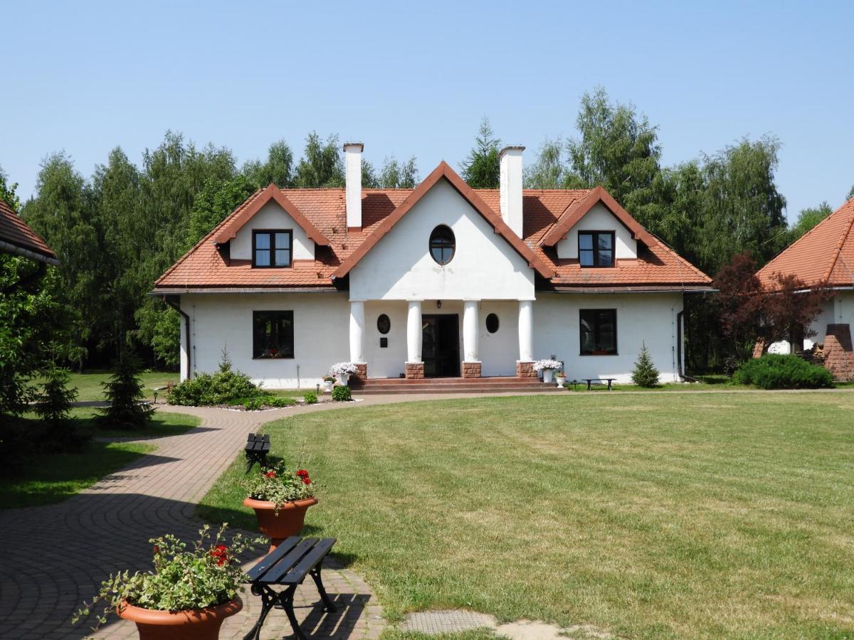 Dom Nasutow Villa Niemce Exteriör bild